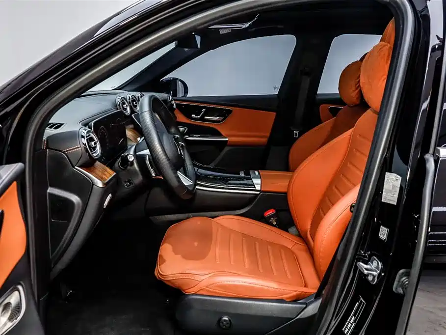Mercedes-Benz Mercedes-Benz GLC 2024 Facelift GLC 300 L 4MATIC Dynamic Model 5-Seat 2024 - thumbnail 9