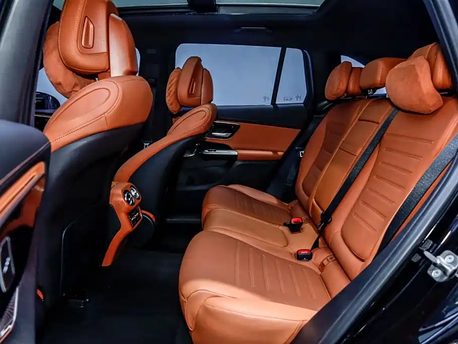 Mercedes-Benz Mercedes-Benz GLC 2024 Facelift GLC 300 L 4MATIC Dynamic Model 5-Seat 2024 - thumbnail 10