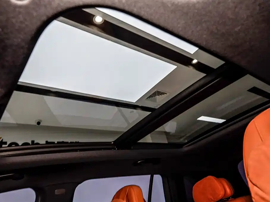 Mercedes-Benz Mercedes-Benz GLC 2024 Facelift GLC 300 L 4MATIC Dynamic Model 5-Seat 2024 - thumbnail 11