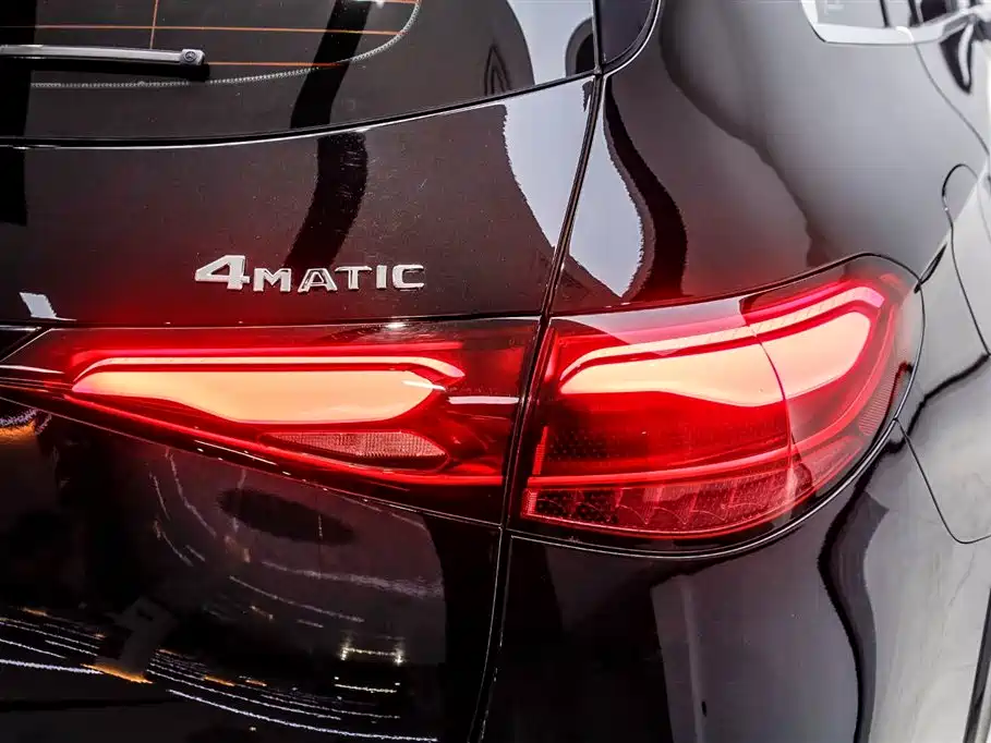 Mercedes-Benz Mercedes-Benz GLC 2024 Facelift GLC 300 L 4MATIC Dynamic Model 5-Seat 2024 - thumbnail 19