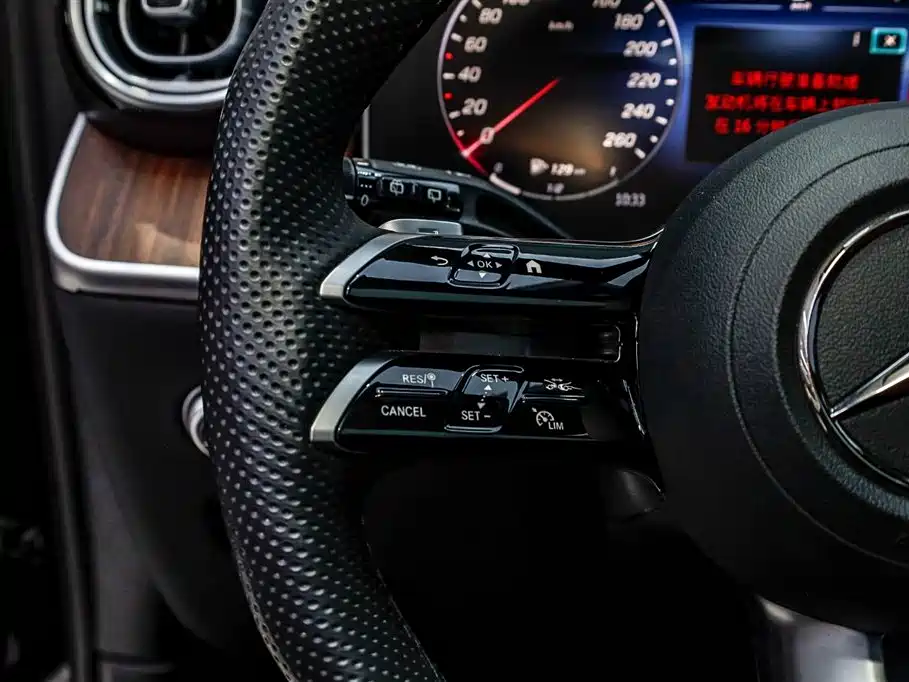 Mercedes-Benz Mercedes-Benz GLC 2024 Facelift GLC 300 L 4MATIC Dynamic Model 5-Seat 2024 - thumbnail 29