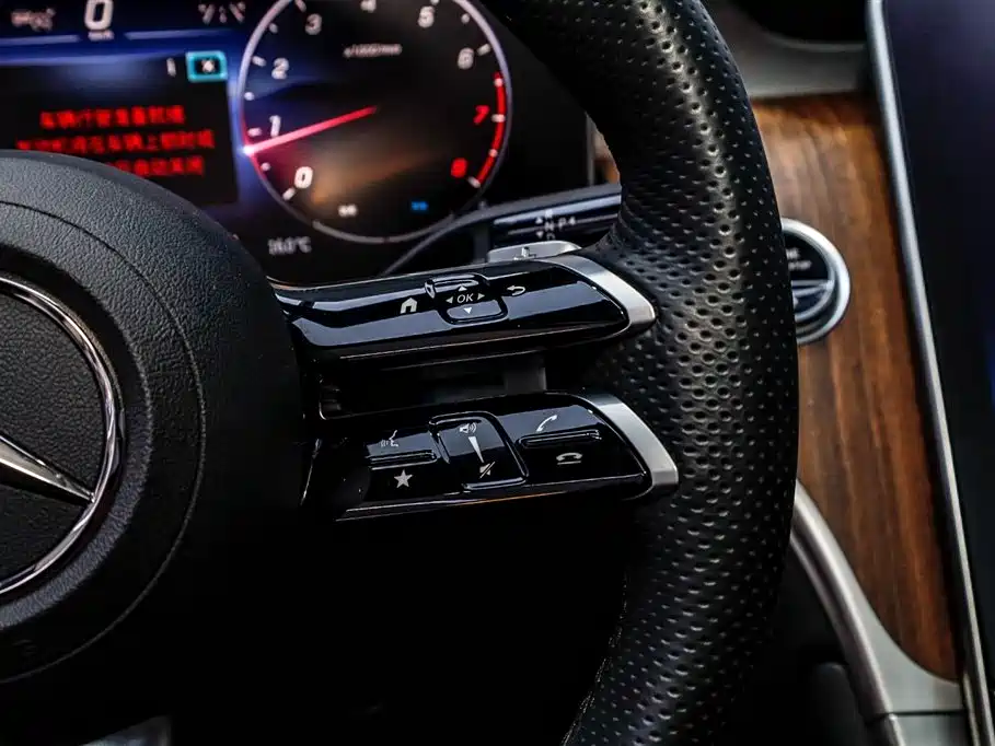 Mercedes-Benz Mercedes-Benz GLC 2024 Facelift GLC 300 L 4MATIC Dynamic Model 5-Seat 2024 - thumbnail 30