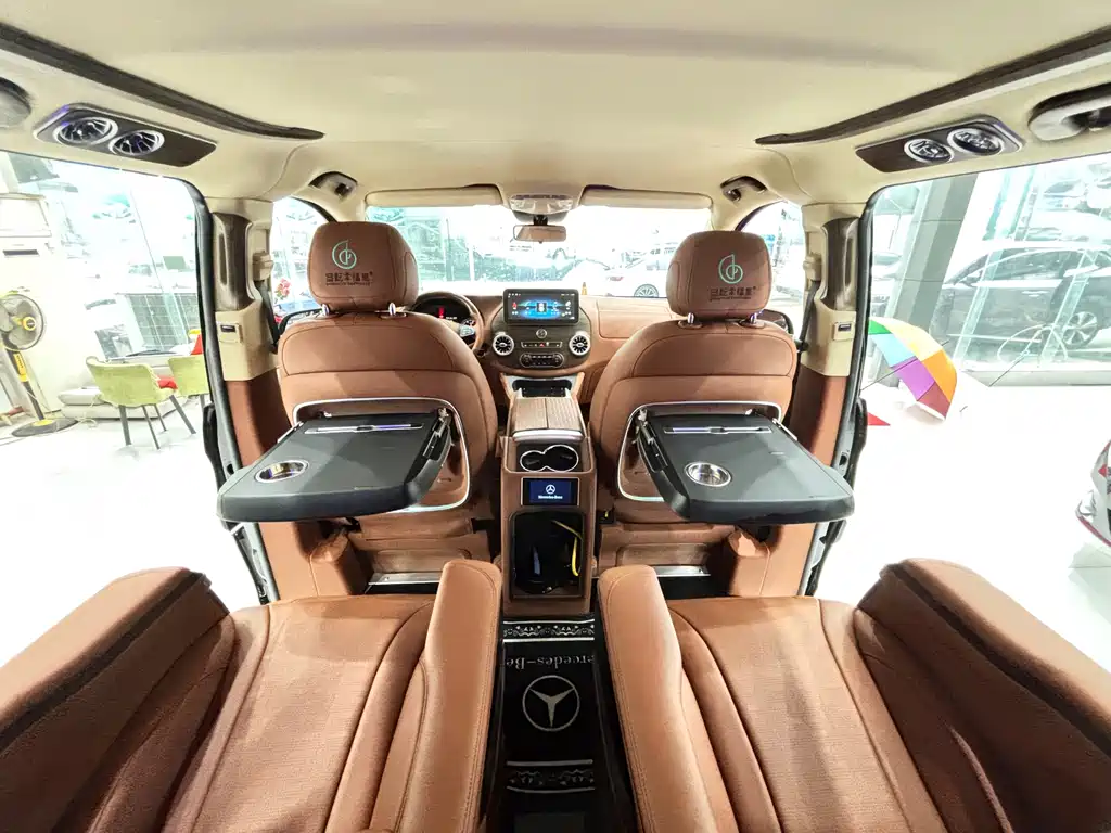 Mercedes-Benz Vito 2021 2.0T Business Edition 7-seater 2022 - thumbnail 21
