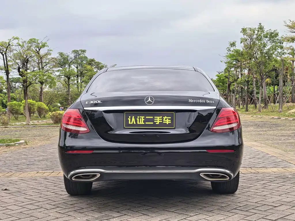 Mercedes-Benz Mercedes-Benz E-Class 2018 Facelift E 300 L Sport Style 2018 - thumbnail 6