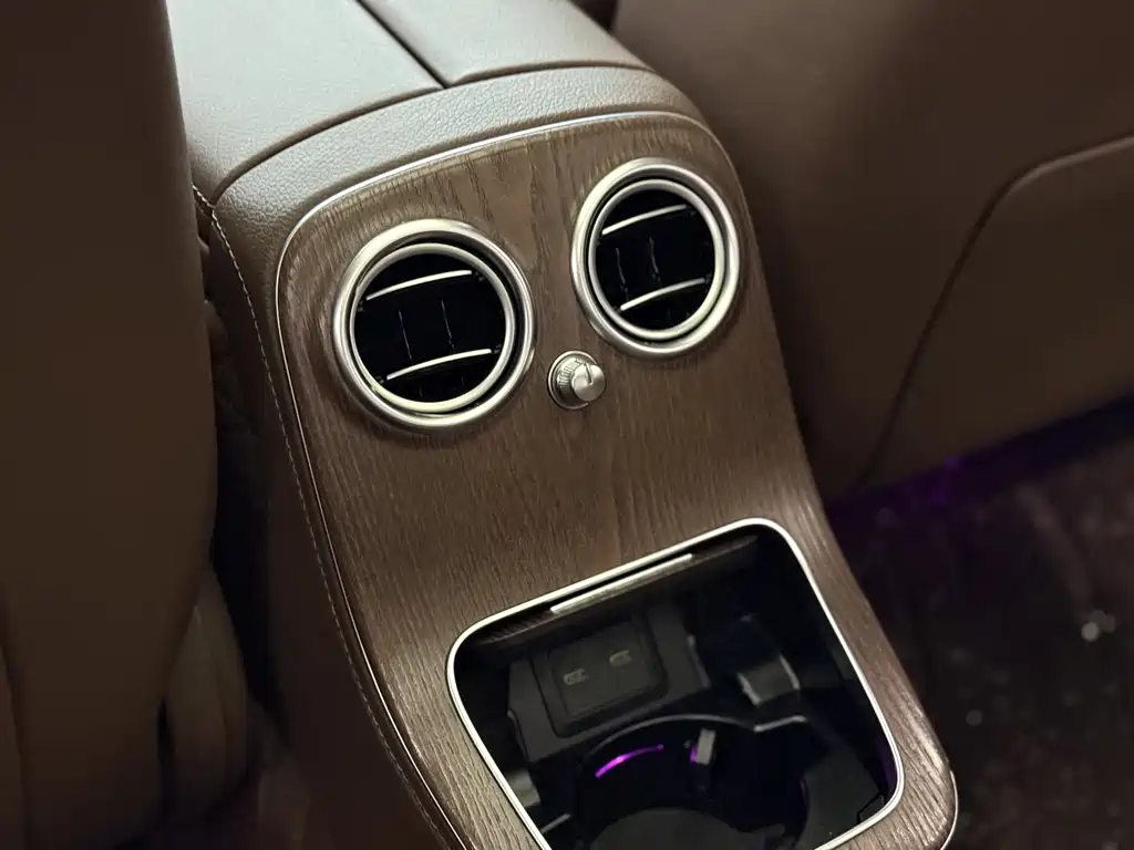Mercedes-Benz Mercedes-Benz E-Class 2021 E 300 L Fashion Edition 2021 - thumbnail 12