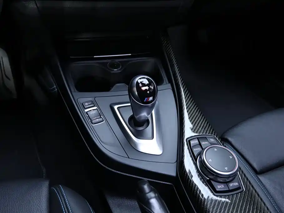 BMW BMW M2 2016 M2 2016 - thumbnail 8