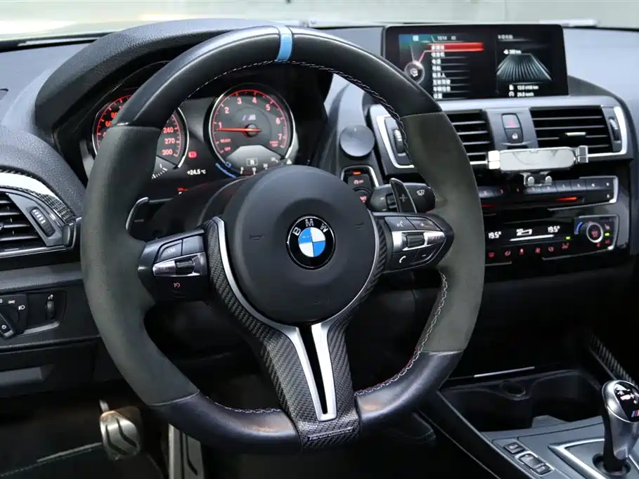 BMW BMW M2 2016 M2 2016 - thumbnail 14