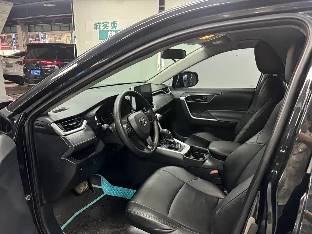 Toyota Venza 2022 2.0L CVT FWD Leading Edition 2022 - thumbnail 9