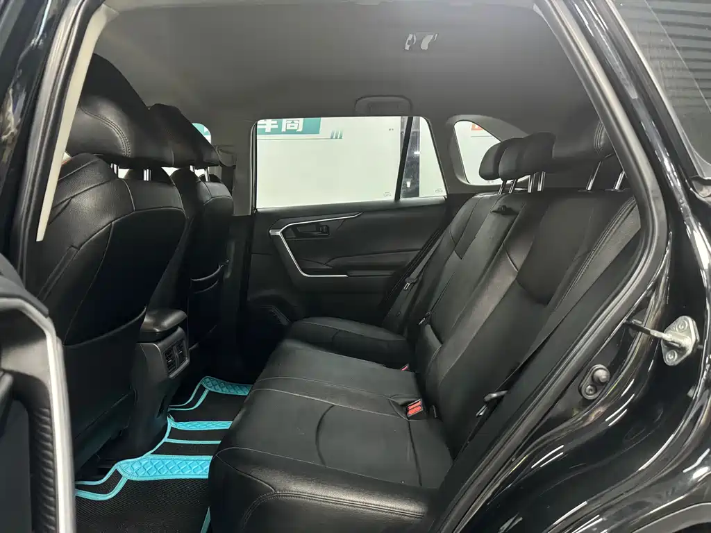 Toyota Venza 2022 2.0L CVT FWD Leading Edition 2022 - thumbnail 10