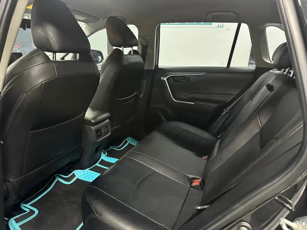 Toyota Venza 2022 2.0L CVT FWD Leading Edition 2022 - thumbnail 11