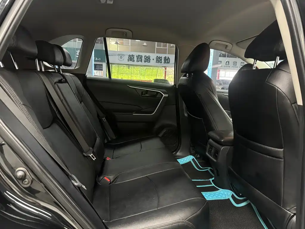 Toyota Venza 2022 2.0L CVT FWD Leading Edition 2022 - thumbnail 13