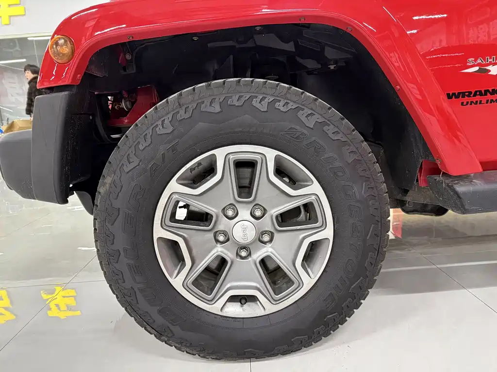 Jeep Jeep Wrangler 2015 3.0L Sahara Four-Door Comfort Edition 2016 - thumbnail 10