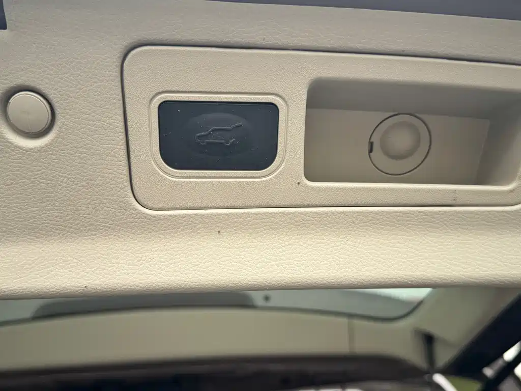 Buick Buick GL8 2017 25S Luxury Edition China V 2018 - thumbnail 12