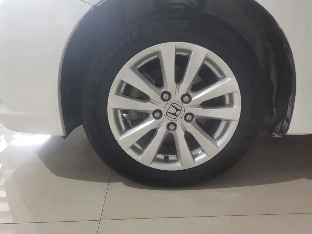 Honda Honda Civic 2013 10th Anniversary 1.8L Automatic Luxury Edition 2014 - thumbnail 15