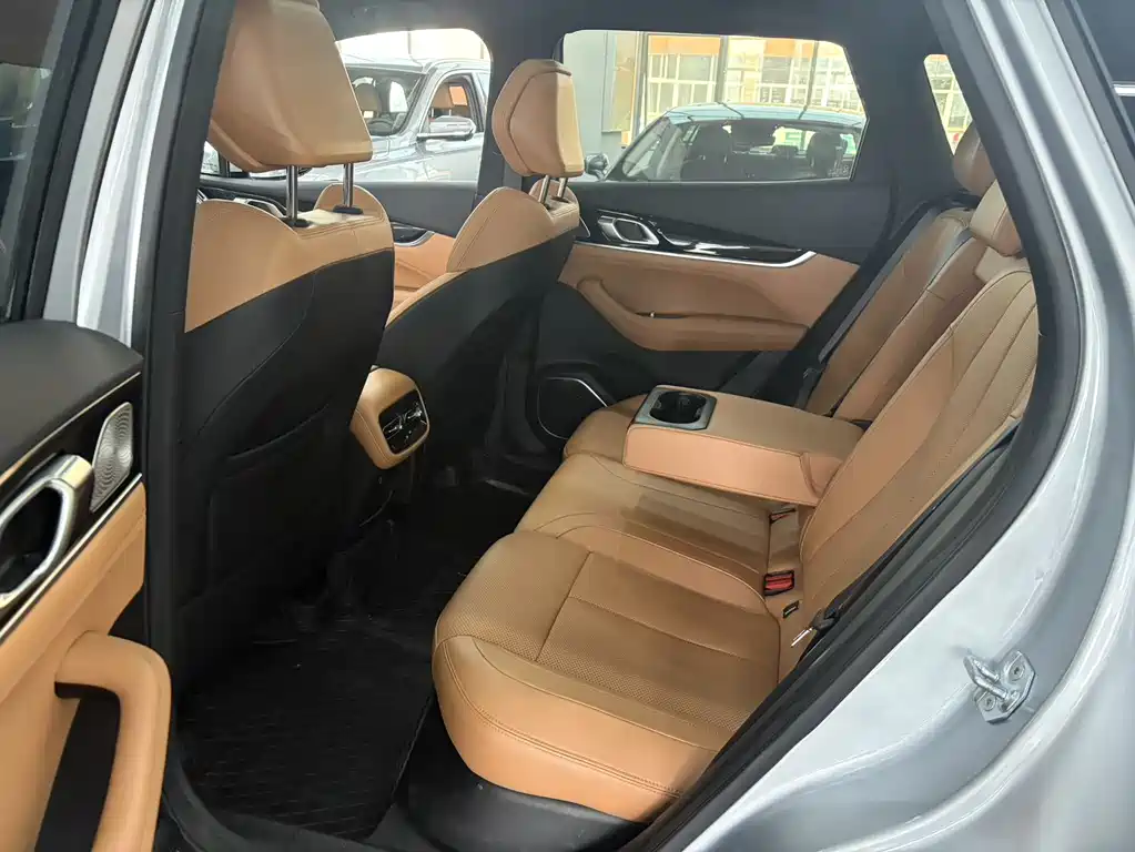 Geely Auto Geely Boyue L 2025 4th Generation 1.5TD DCT Sailing 2025 - thumbnail 5