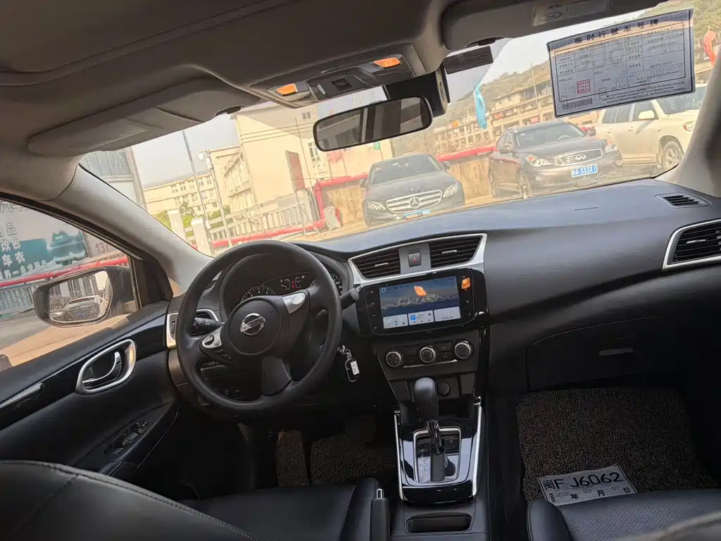 Nissan Nissan Sylphy 2022 Classic 1.6XL CVT Luxury Edition 2023 - thumbnail 10