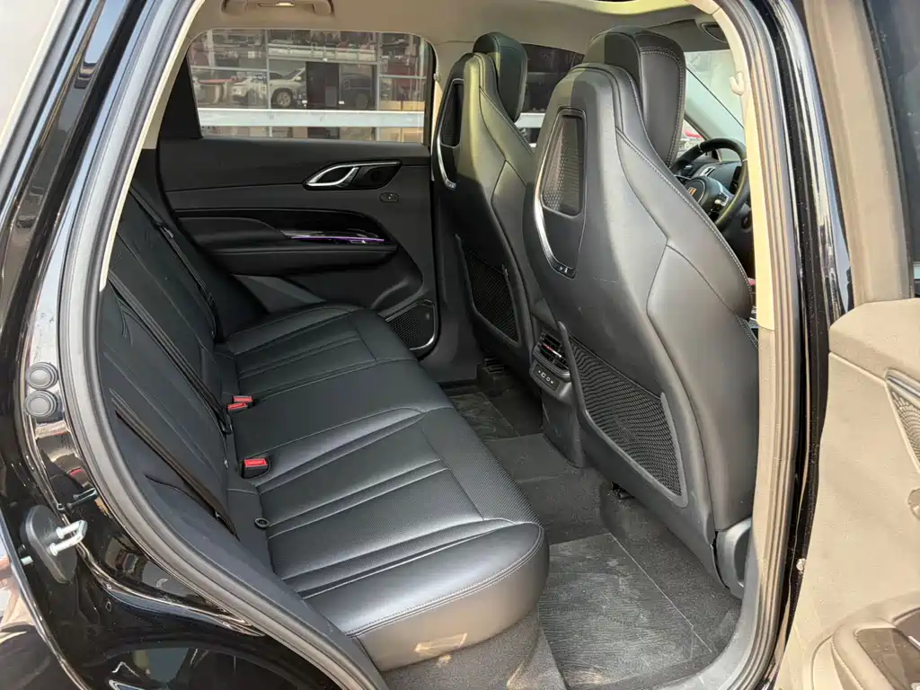 Hongqi Hongqi HS3 2023 1.5T FWD Shanwei Edition 2023 - thumbnail 9