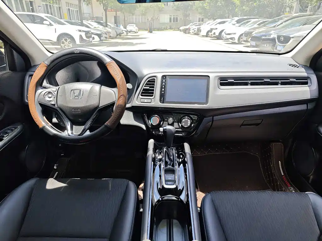 Honda Honda Breeze 2022 1.5L CVT Phantom Night Pioneer Edition 2022 - thumbnail 9
