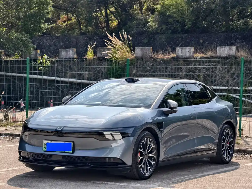 Zeekr ZEEKR 007 2024 AWD Intelligent Drive 75kWh 2024