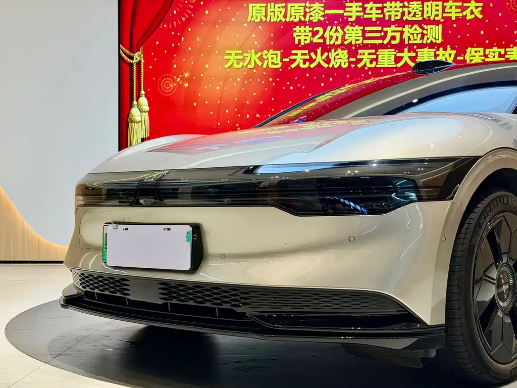 Zeekr ZEEKR 007 2024 AWD Intelligent Drive 75kWh 2024 - thumbnail 4