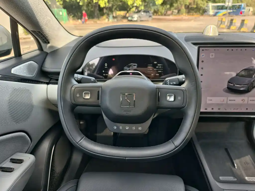 Zeekr ZEEKR 007 2024 AWD Intelligent Drive 75kWh 2024 - thumbnail 7