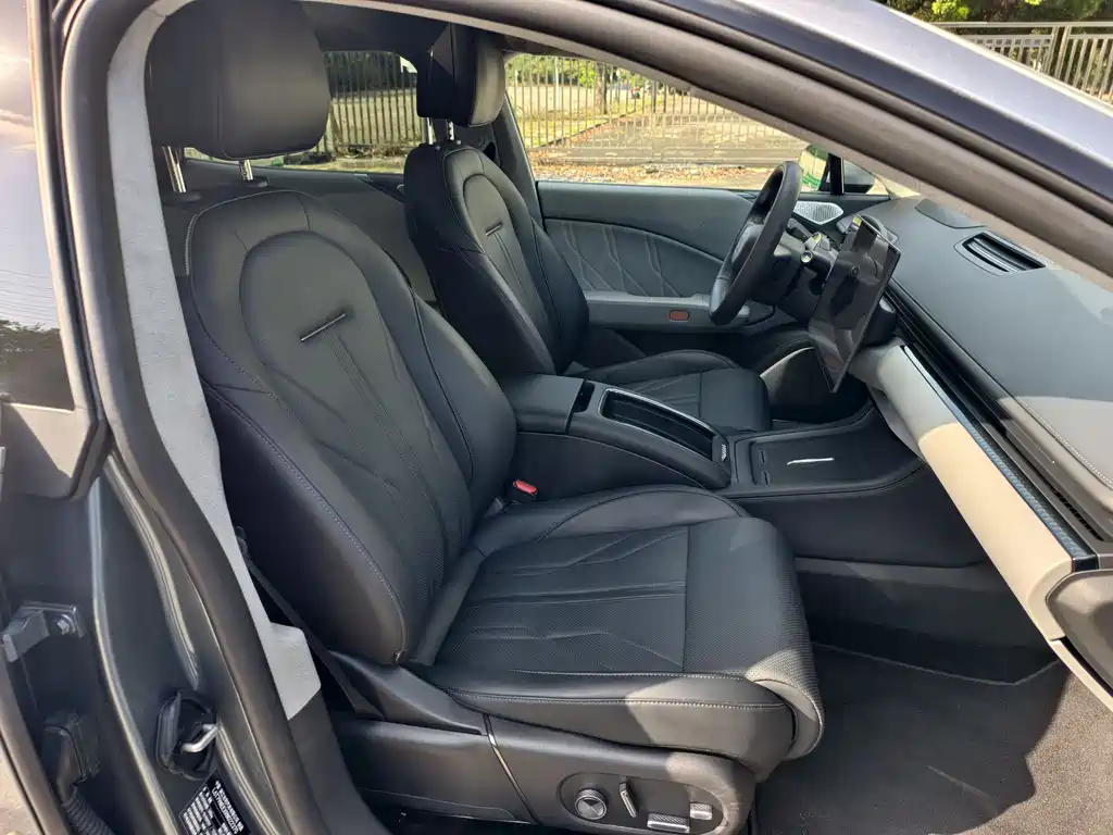 Zeekr ZEEKR 007 2024 AWD Intelligent Drive 75kWh 2024 - thumbnail 10