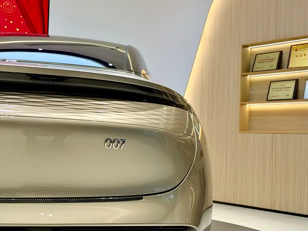 Zeekr ZEEKR 007 2024 AWD Intelligent Drive 75kWh 2024 - thumbnail 19