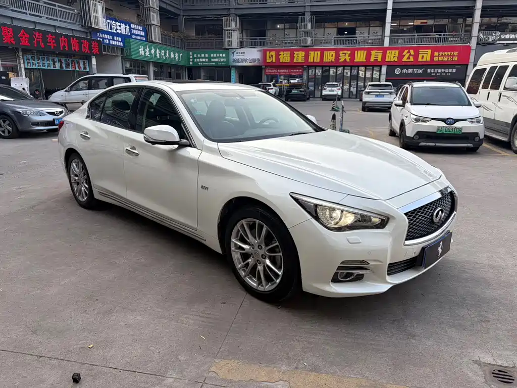 Infiniti Infiniti Q50L 2016 2.0T Premium Edition 2017 - thumbnail 3