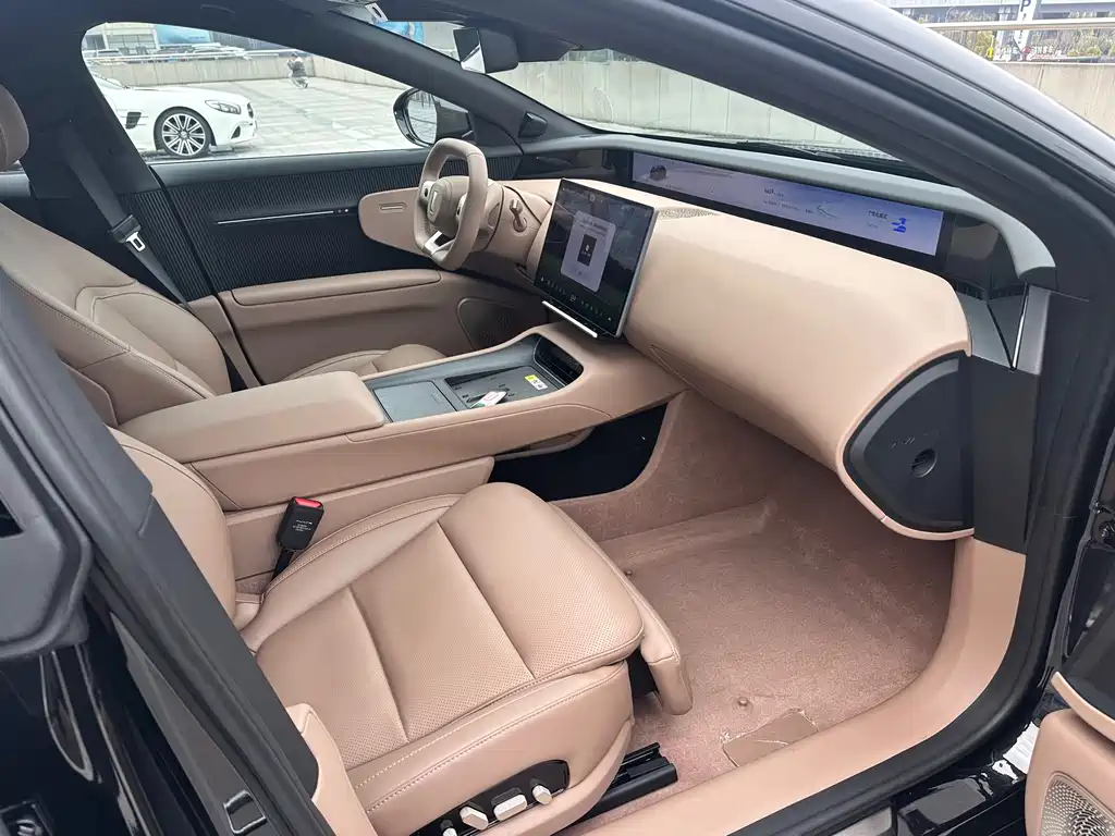 Avatr AVATR 12 2026 Ultra EV AWD 2025 - thumbnail 10