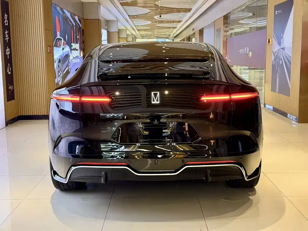 Avatr Avita 12 2026 Ultra EV AWD 2025 - thumbnail 8