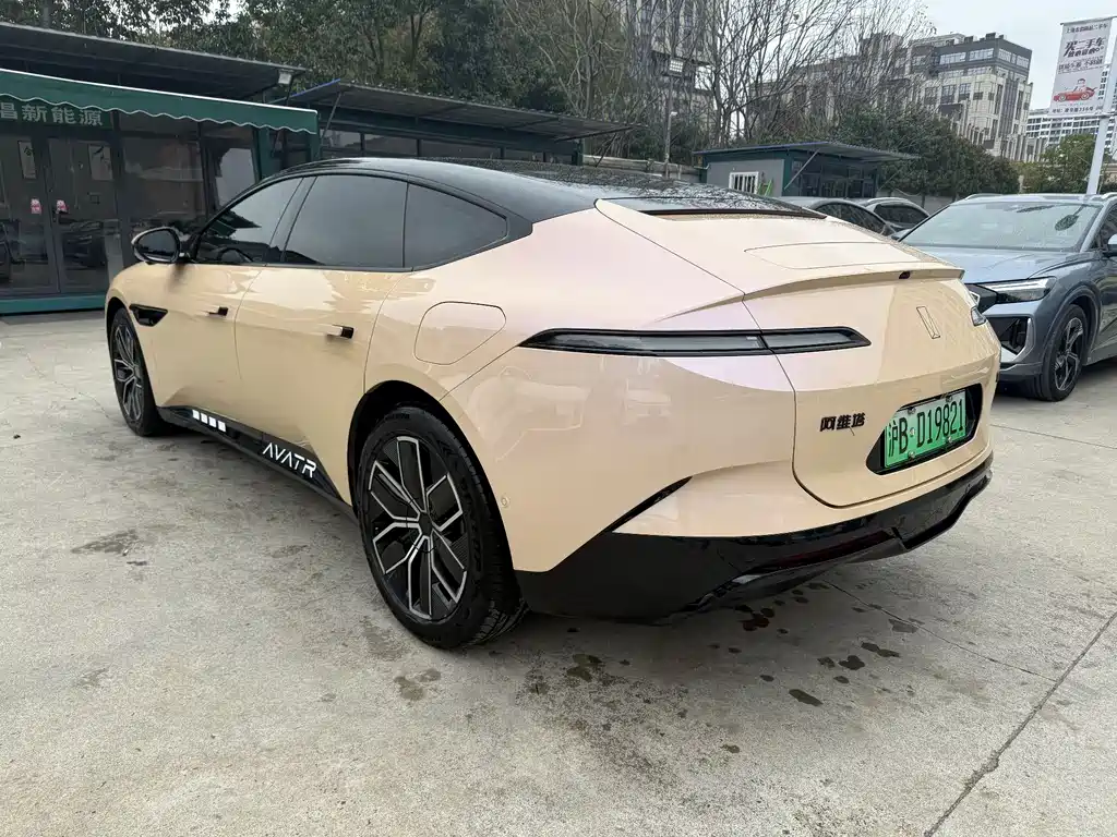 Avatr Avita 12 2024 700 Tri-Laser RWD Luxury Edition 2025 - thumbnail 9