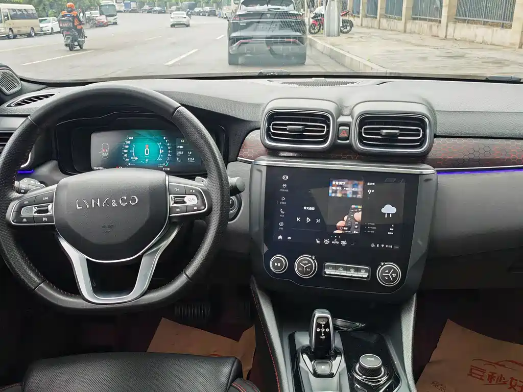 Lynk & Co Lynk & Co 03 2019 2.0TD Automatic Pro Version 2019 - thumbnail 12