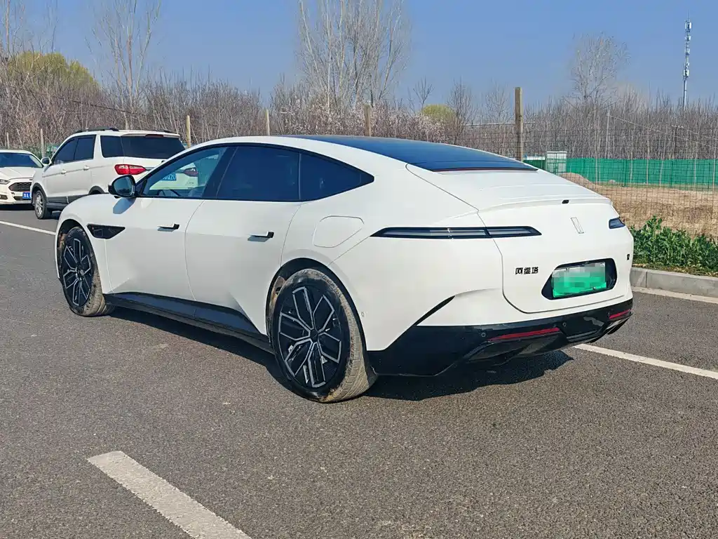 Avatr Avita 12 2024 700 Tri-Laser RWD Luxury Edition 2024 - thumbnail 4