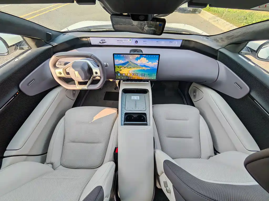 Avatr Avita 12 2024 700 Tri-Laser RWD Luxury Edition 2024 - thumbnail 11