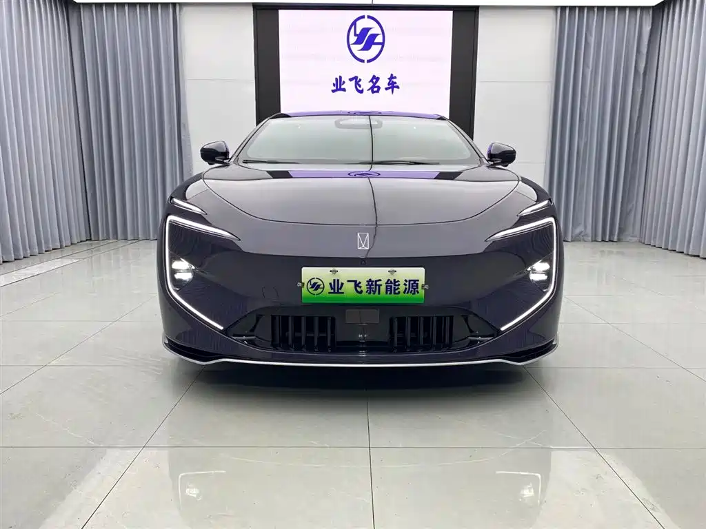 Avatr Avita 12 2026 Ultra EV AWD 2025 - thumbnail 2