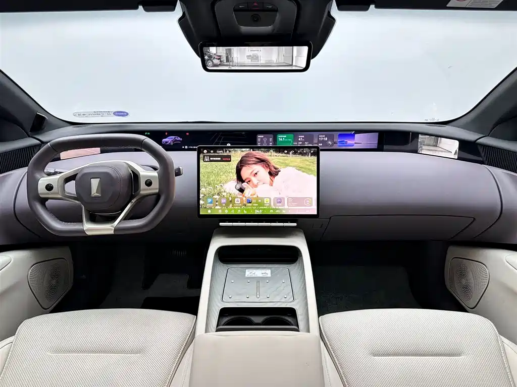 Avatr Avita 12 2024 700 Tri-Laser RWD Luxury Edition 2024 - thumbnail 10