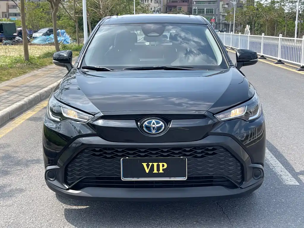 Toyota Crown Kluger 2024 2.0L Intelligent Hybrid Dual Engine Leading Edition 2024 - thumbnail 2