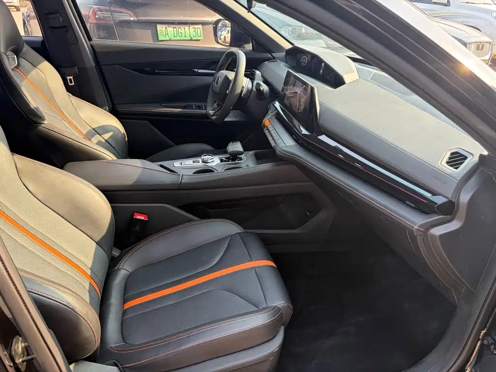 Changan Changan UNI-V 2024 1.5T Premium Edition 2025 - thumbnail 7