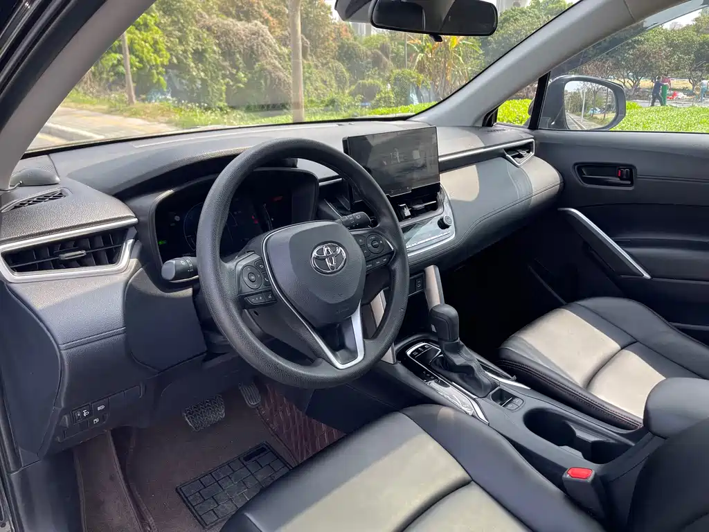 Toyota Crown Kluger 2024 2.0L Intelligent Hybrid Dual Engine Leading Edition 2024 - thumbnail 18