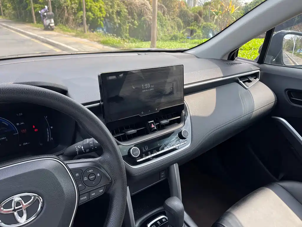 Toyota Crown Kluger 2024 2.0L Intelligent Hybrid Dual Engine Leading Edition 2024 - thumbnail 24