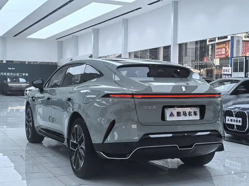Avatr AVATR 11 2024 580 Tri-Laser AWD Luxury Edition 2024 - thumbnail 15