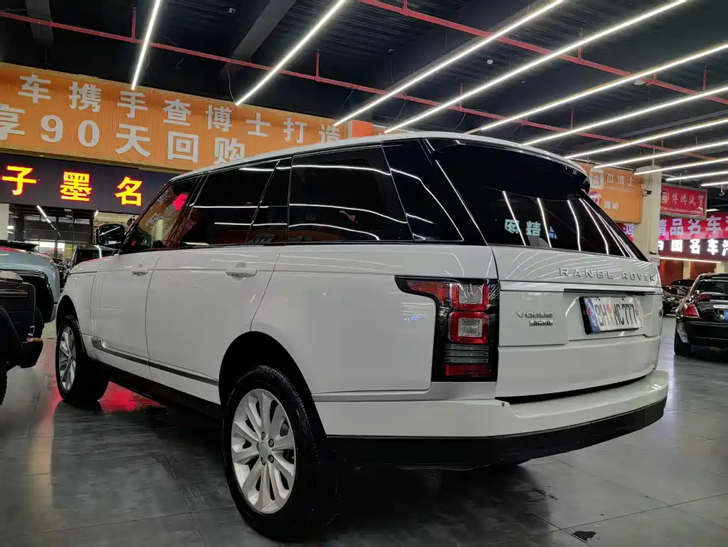 Land Rover Range Rover 2017 3.0 SC V6 Vogue Long Wheelbase 2017 - thumbnail 21