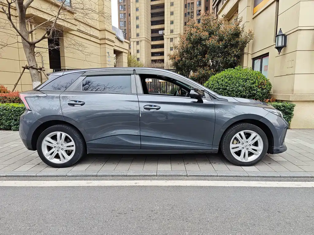 MG MG4 2022 425km Luxury Edition 2022 - thumbnail 7