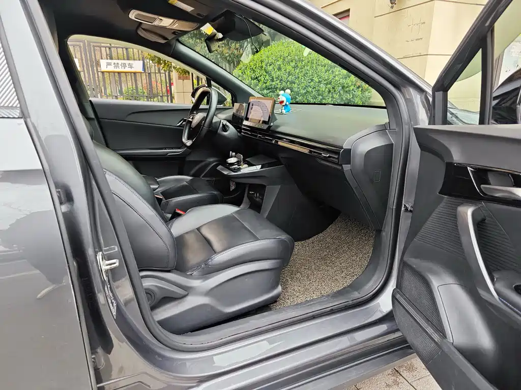 MG MG4 2022 425km Luxury Edition 2022 - thumbnail 14