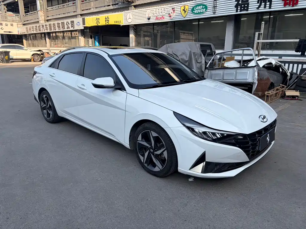 Hyundai Hyundai Elantra 2022 1.5L CVT GLX Elite Edition 2023 - thumbnail 3