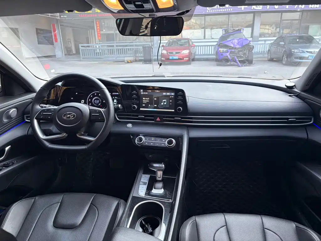 Hyundai Hyundai Elantra 2022 1.5L CVT GLX Elite Edition 2023 - thumbnail 11