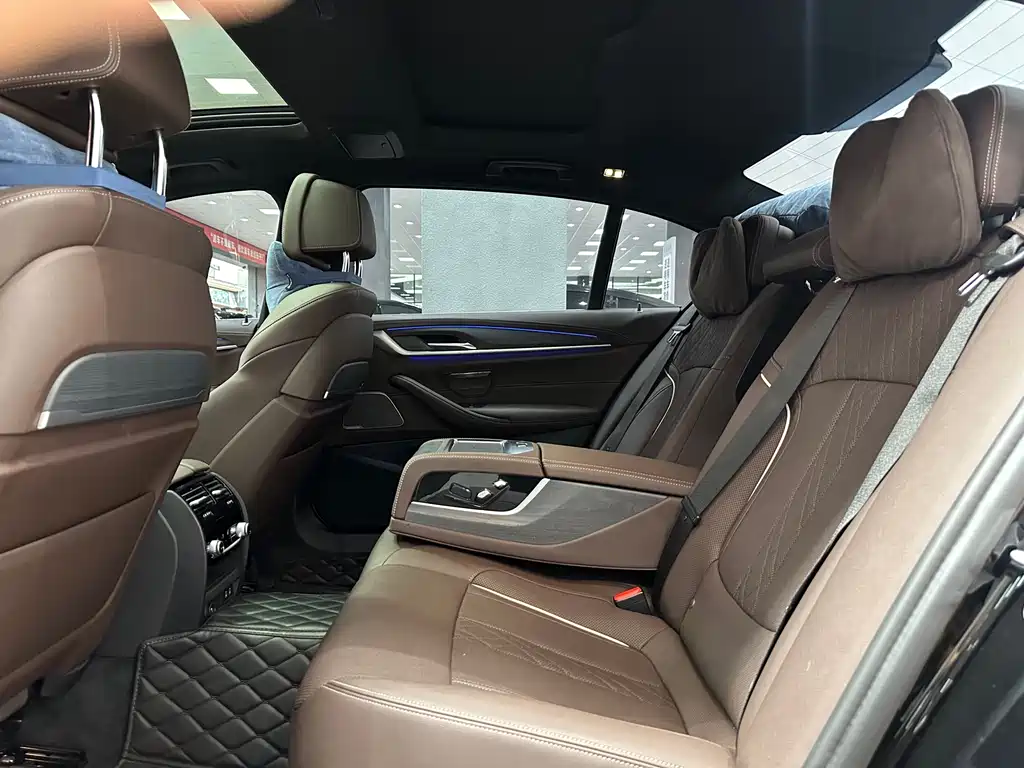 BMW BMW 5 Series 2022 Model Update 2 530Li Premium M Sport Package 2022 - thumbnail 6