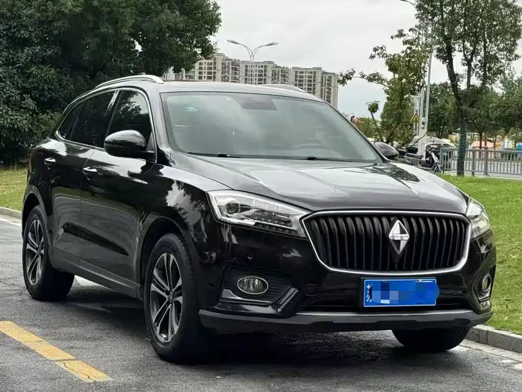 Buick Borgward BX7 2016 28T AWD Luxury 5-seater 2016 - thumbnail 3