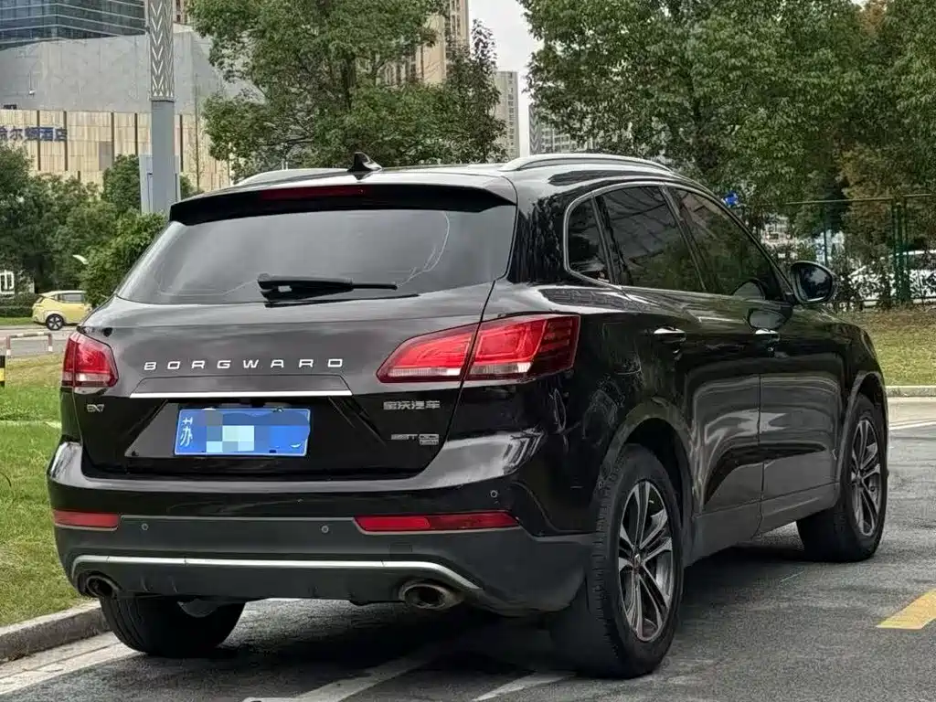 Buick Borgward BX7 2016 28T AWD Luxury 5-seater 2016 - thumbnail 4