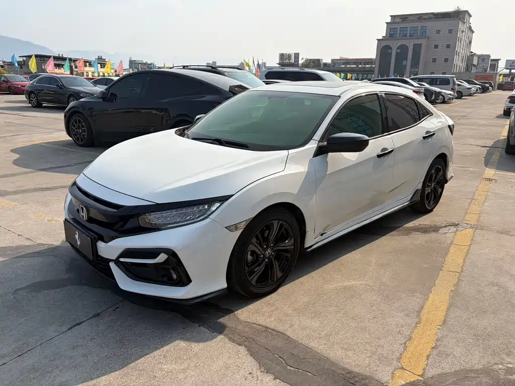 Honda Honda Civic 2021 Hatchback 220TURBO CVT Sport Edition 2022